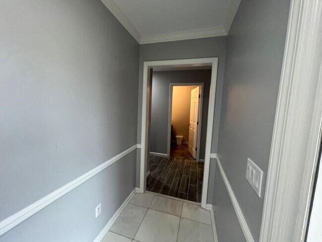 Building Photo - 10120 Sunlight Drive, Tuscaloosa, AL 35405