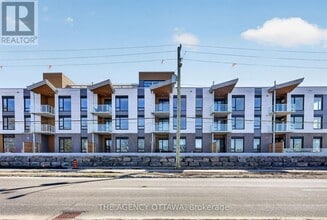 Building Photo - 3073 Riverside Dr.