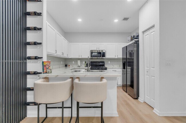 Foto del edificio - 3529 NW 29th Pl