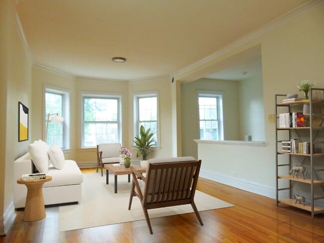 Photo - 2520 W Cortez St Apartment