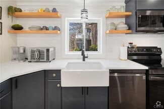 Building Photo - 381 Firelane 31