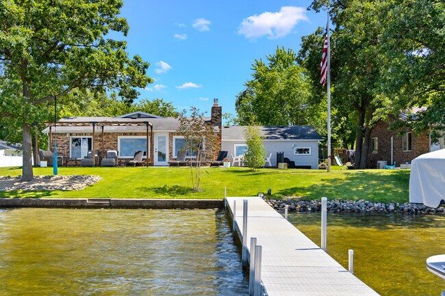 Orilla del lago - 27166 Little Floyd Lake Rd