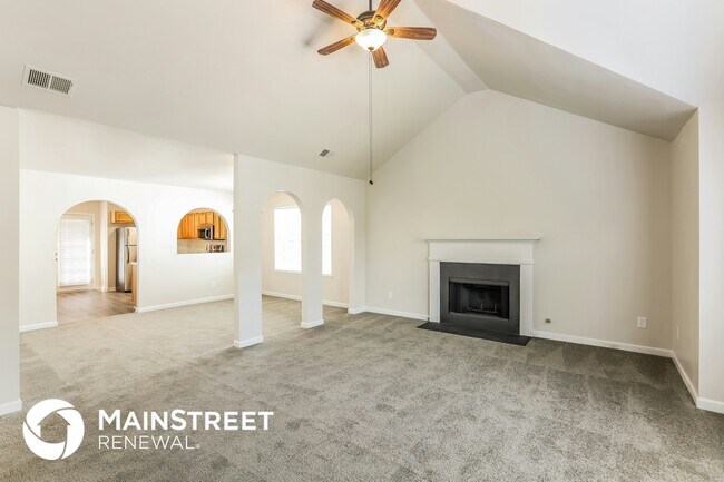 Building Photo - 2804 Crest Ridge Way SW