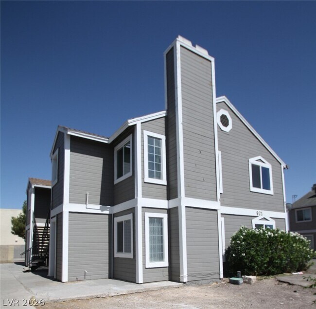 Foto del edificio - 921 Snug Harbor St