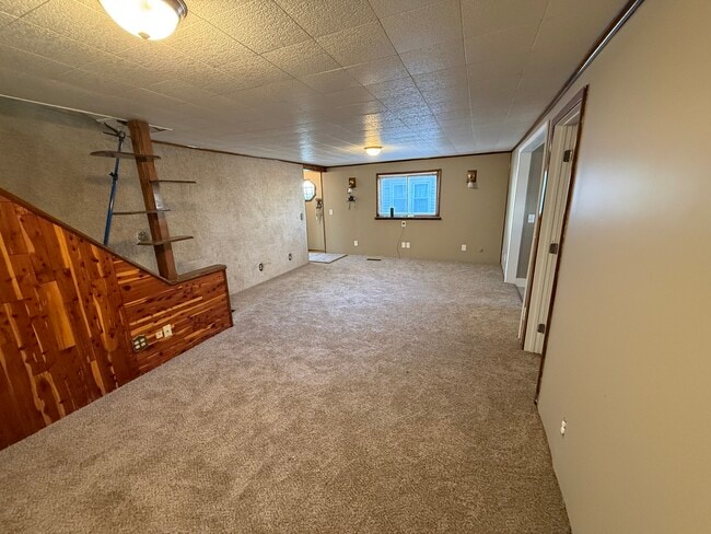 Building Photo - 125 S 7th St