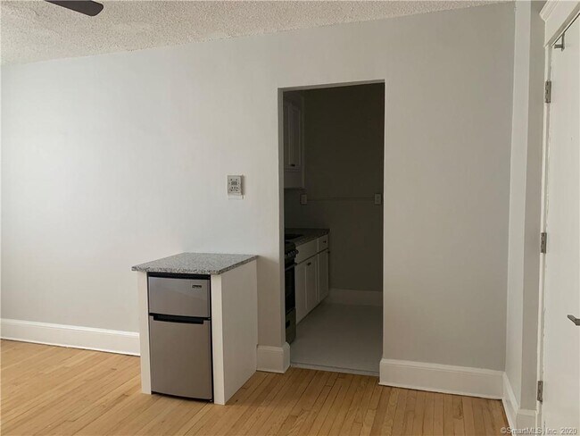 Foto del edificio - 100 Howe St