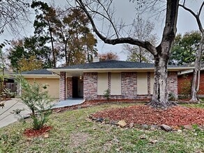 Building Photo - 2419 Sherwood Hollow Ln