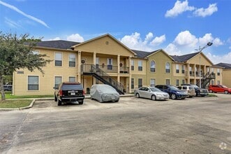 Building Photo - 2018 Laverne St