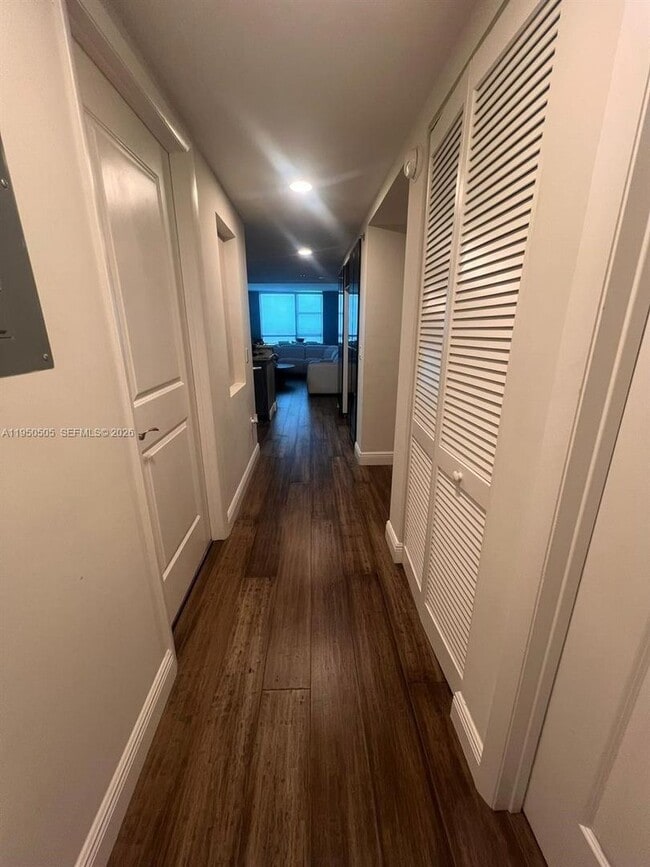 Foto del edificio - 2641 N Flamingo Rd