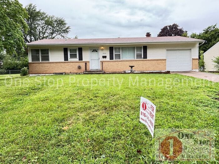 Primary Photo - Charming 3-Bedroom Home with Big Backyard ...