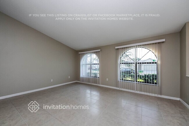 Building Photo - 138 Barrington Dr
