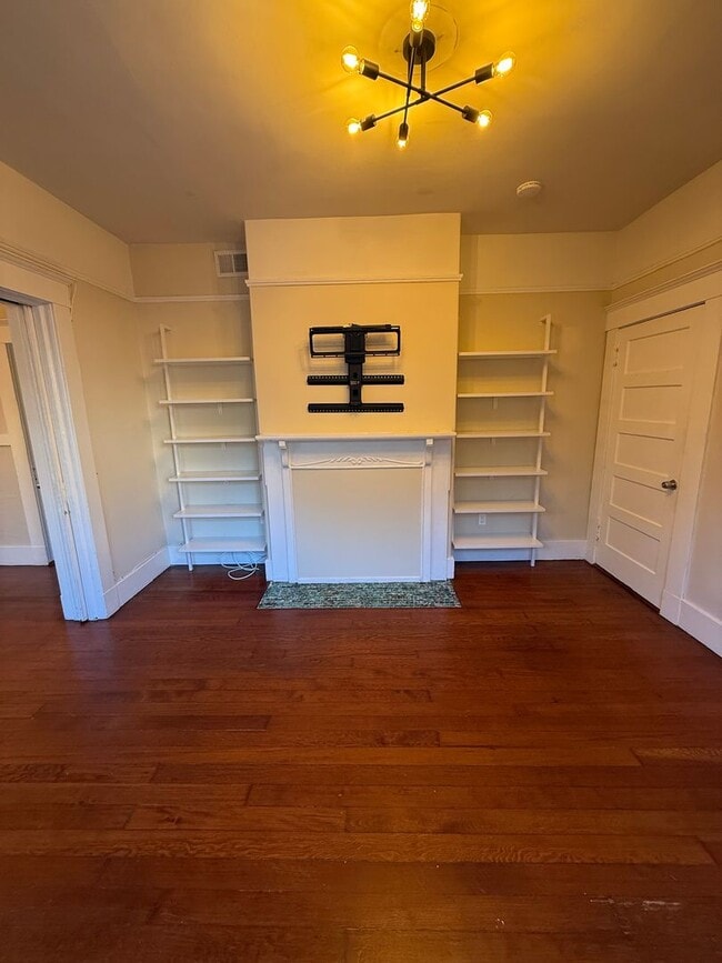 Building Photo - 2921-2923 20th Street