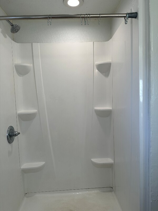 Foto del edificio - 2712 E Woodson Rd