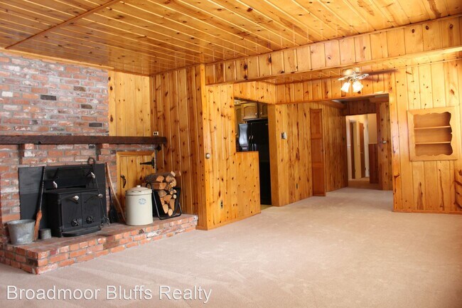 Foto del edificio - 4 br, 2 bath House - 6230 Sand Gulch Rd