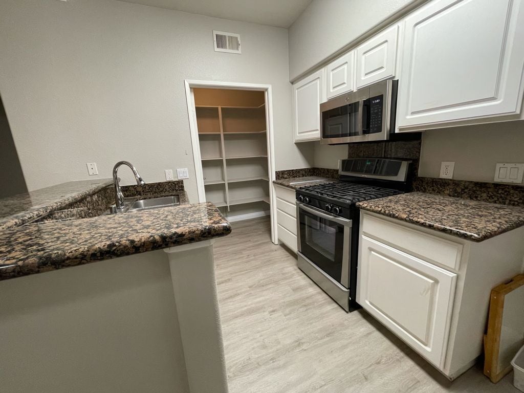 Primary Photo - 10848 Scripps Ranch Blvd