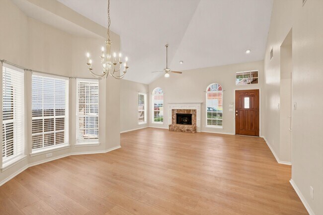 Building Photo - 2118 Chittim Pass Dr