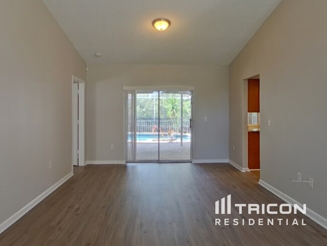 Building Photo - 1559 McAuliffe Ln