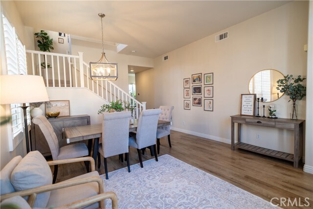 Foto del edificio - 4 Palatine