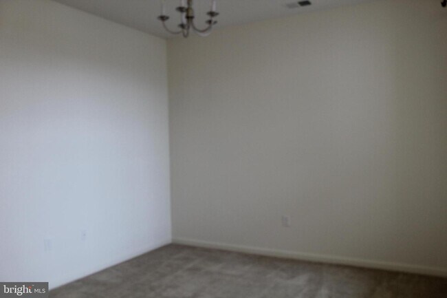 Foto del edificio - 81 Grand National Ln