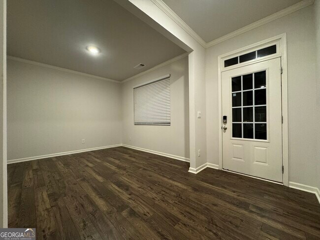 Building Photo - 279 Belmont Dr