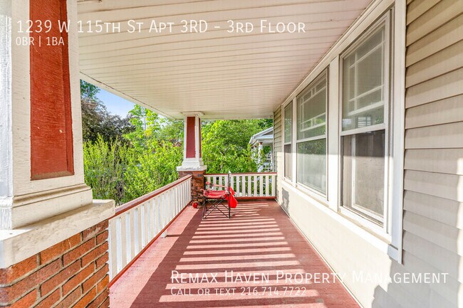 Building Photo - 1239 W 115th St