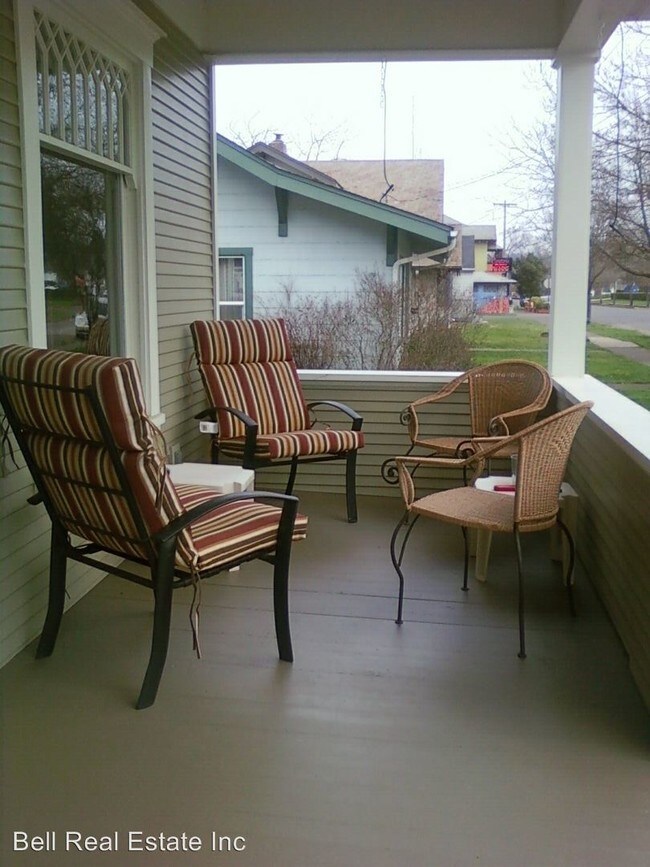 Foto del edificio - 4 br, 4 bath House - 365 W 17th