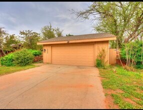 Building Photo - 4605 Dove Tree Ln