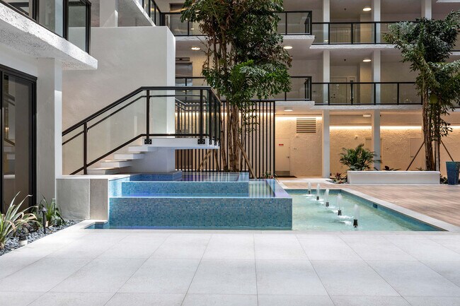 Foto del edificio - 4031 Gulf Shore Blvd N
