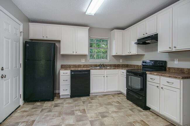 Foto del edificio - 2705 Shoemaker St