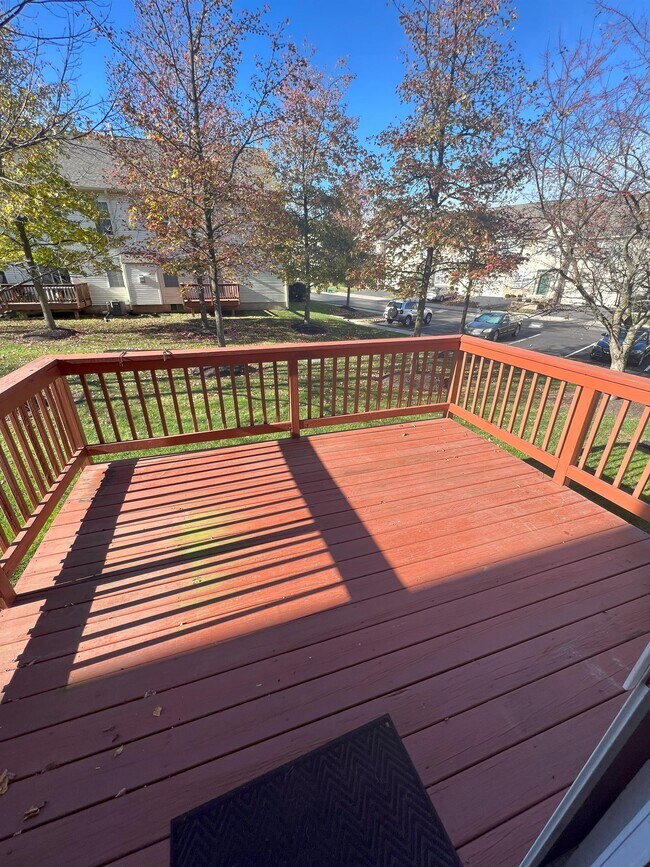 Building Photo - 202 Castle Dr