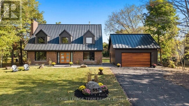 Building Photo - 5575 S Sunset Dr