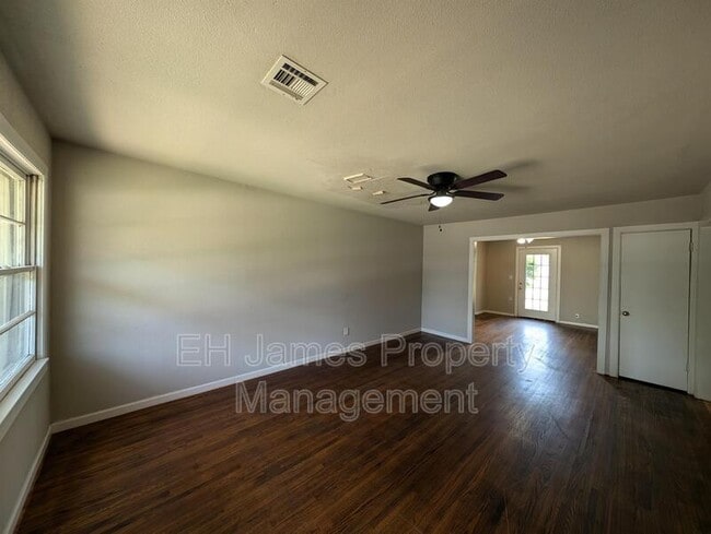Foto del edificio - 4611 S 28th W Ave