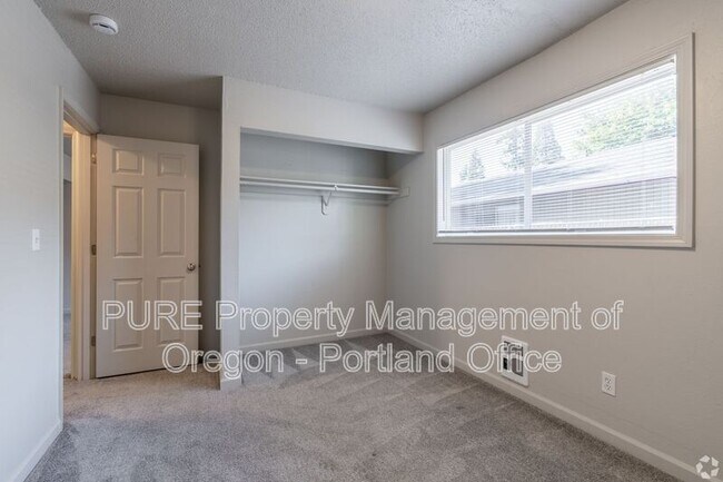 Foto del edificio - 760 Plymouth Dr NE