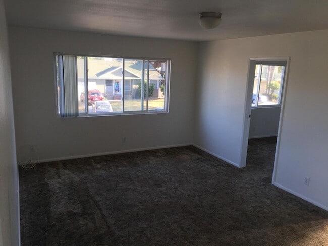 Building Photo - 6618 Pasado Rd