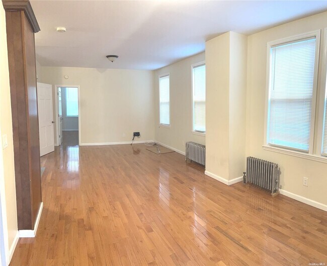 7834 69th Ave, Queens, NY 11379 House Rental in Queens, NY