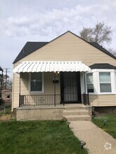 Building Photo - 18039 Riopelle St
