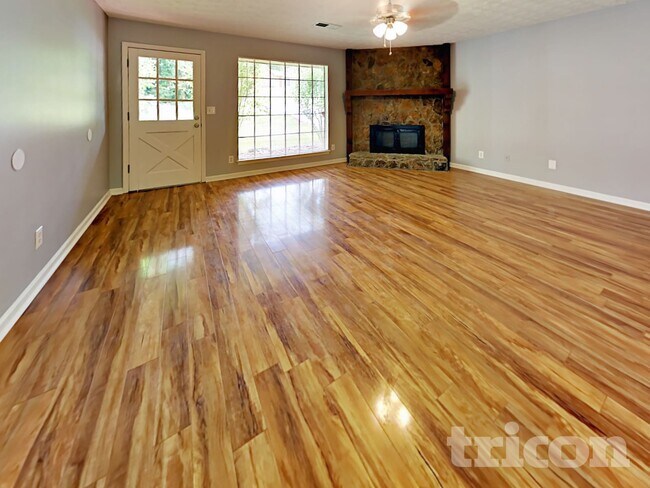 Foto del edificio - 1370 High Country Ct