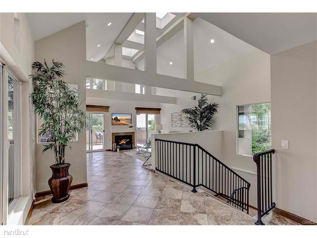Building Photo - 33741 Holtz Hill Rd