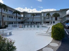 Building Photo - 3600 N Ocean Dr