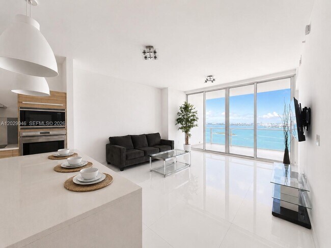 Foto del edificio - 2020 N Bayshore Dr