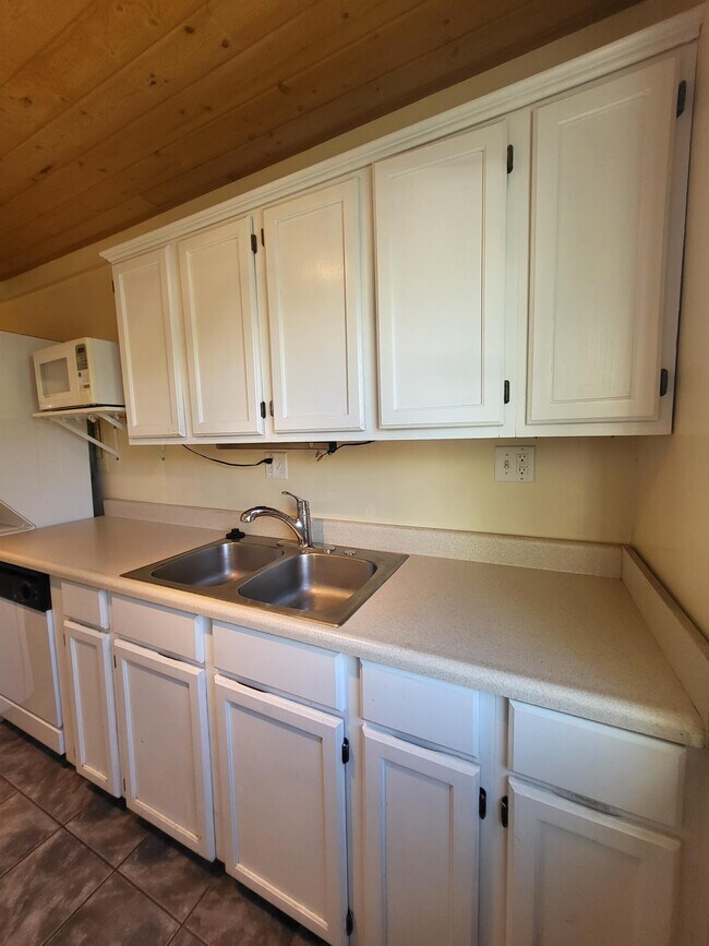 Building Photo - 8034 Ryan Gulch Rd