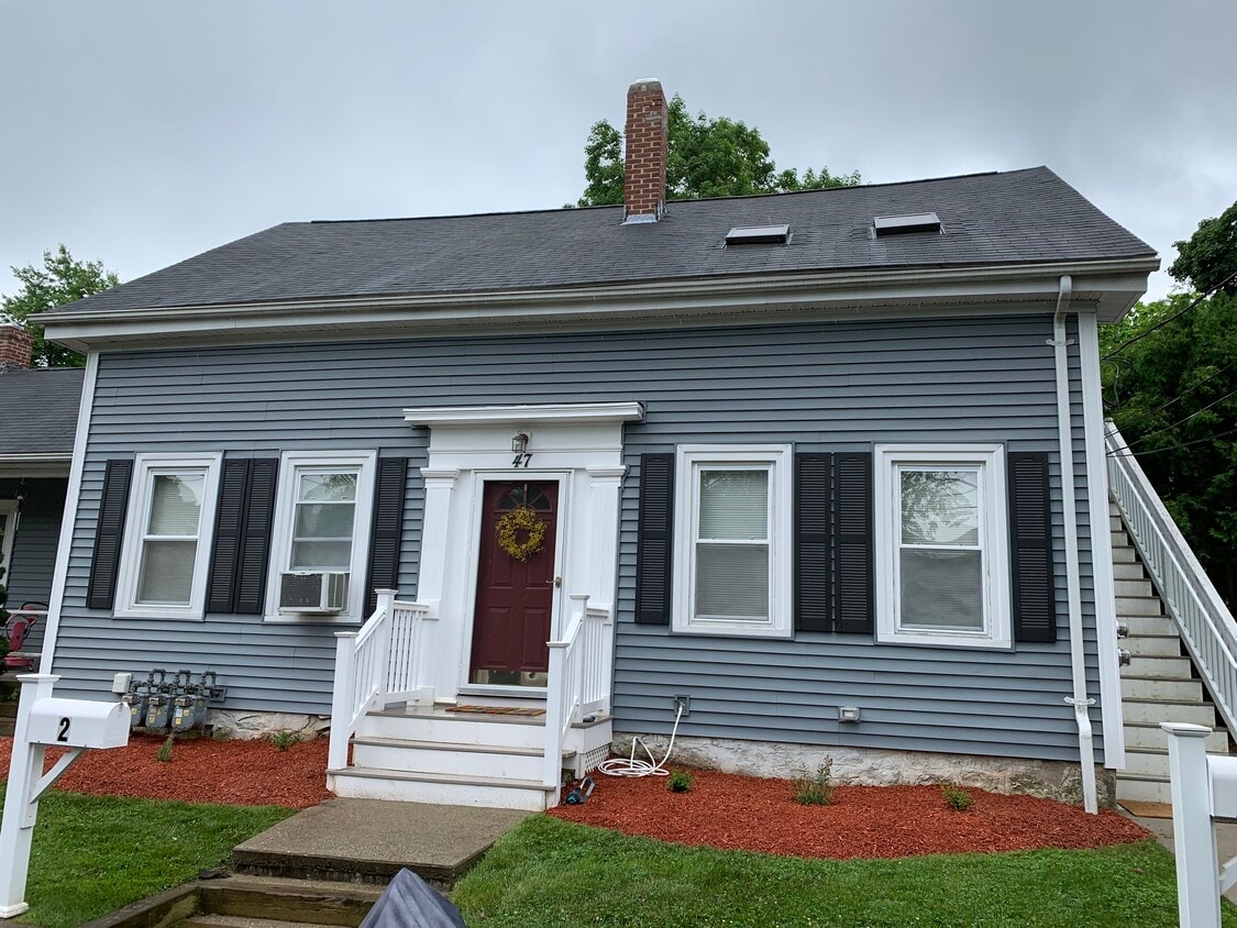 Primary Photo - 47 Sumner St