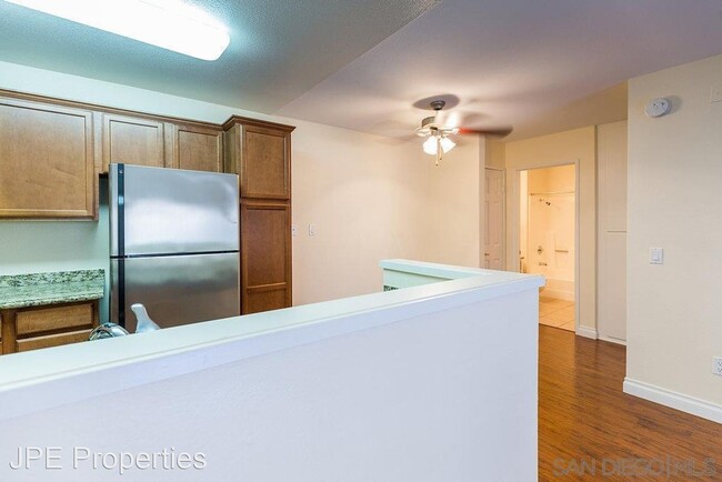 Foto del edificio - 2 br, 2 bath House - 12190 Cuyamaca 1013