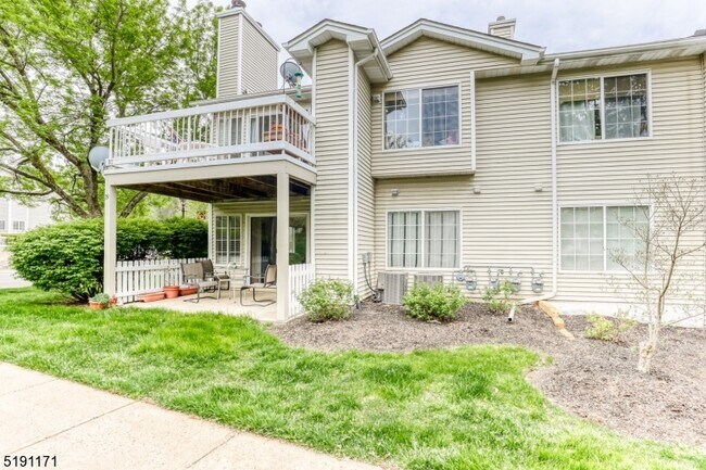 Building Photo - 80 Mayfield Rd