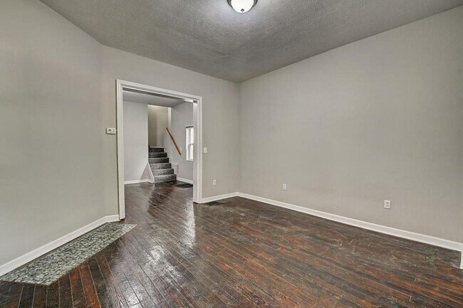 Foto del edificio - 417 N State Ave