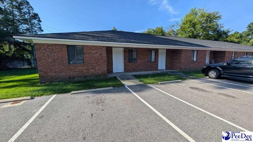 Foto principal - 155 N Franklin Dr