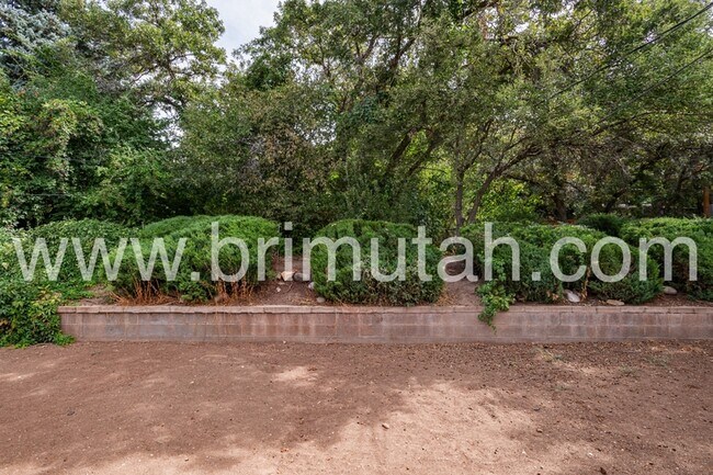 Foto del edificio - 1785 S 2600 E