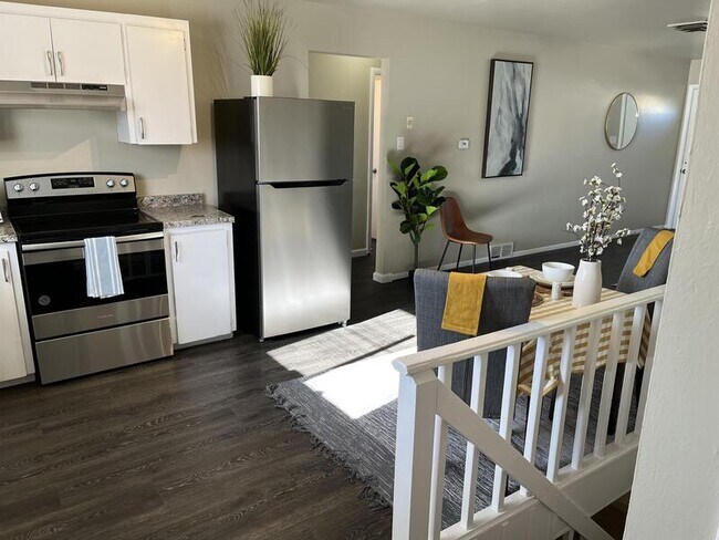 Foto del edificio - 1402 E 14th St