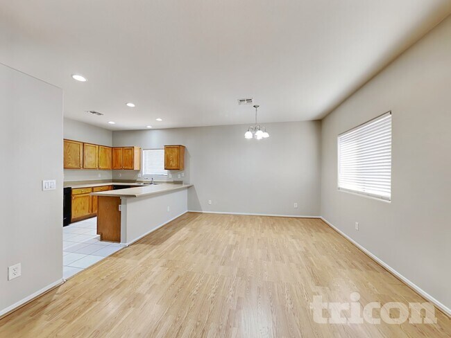 Foto del edificio - 1750 W Union Hills Dr