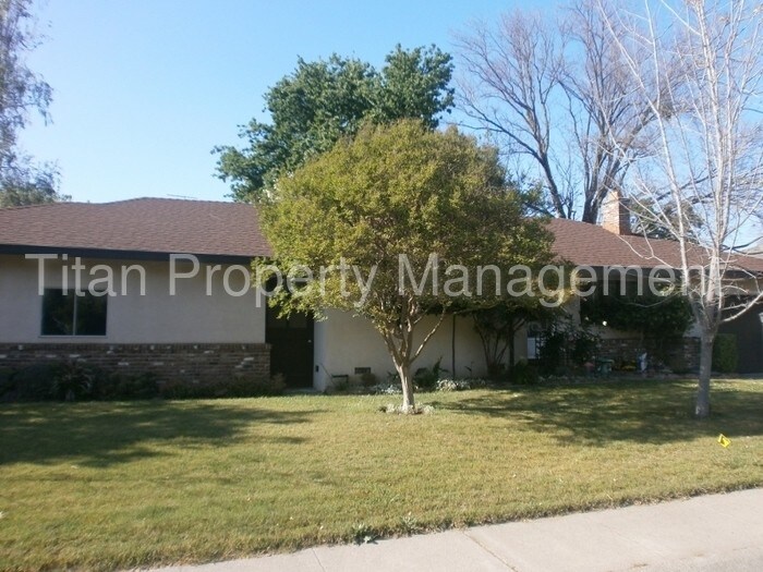 Foto principal - 5401 Dorset Way
